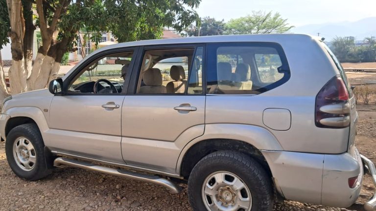 🚗 Avis d’appel d’offres public – Vente de véhicules usagés